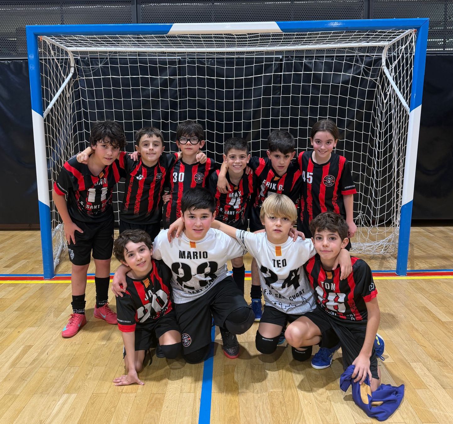 L'equip benjamí A del Futbol Sala Sant Cugat, brillant campió de lliga